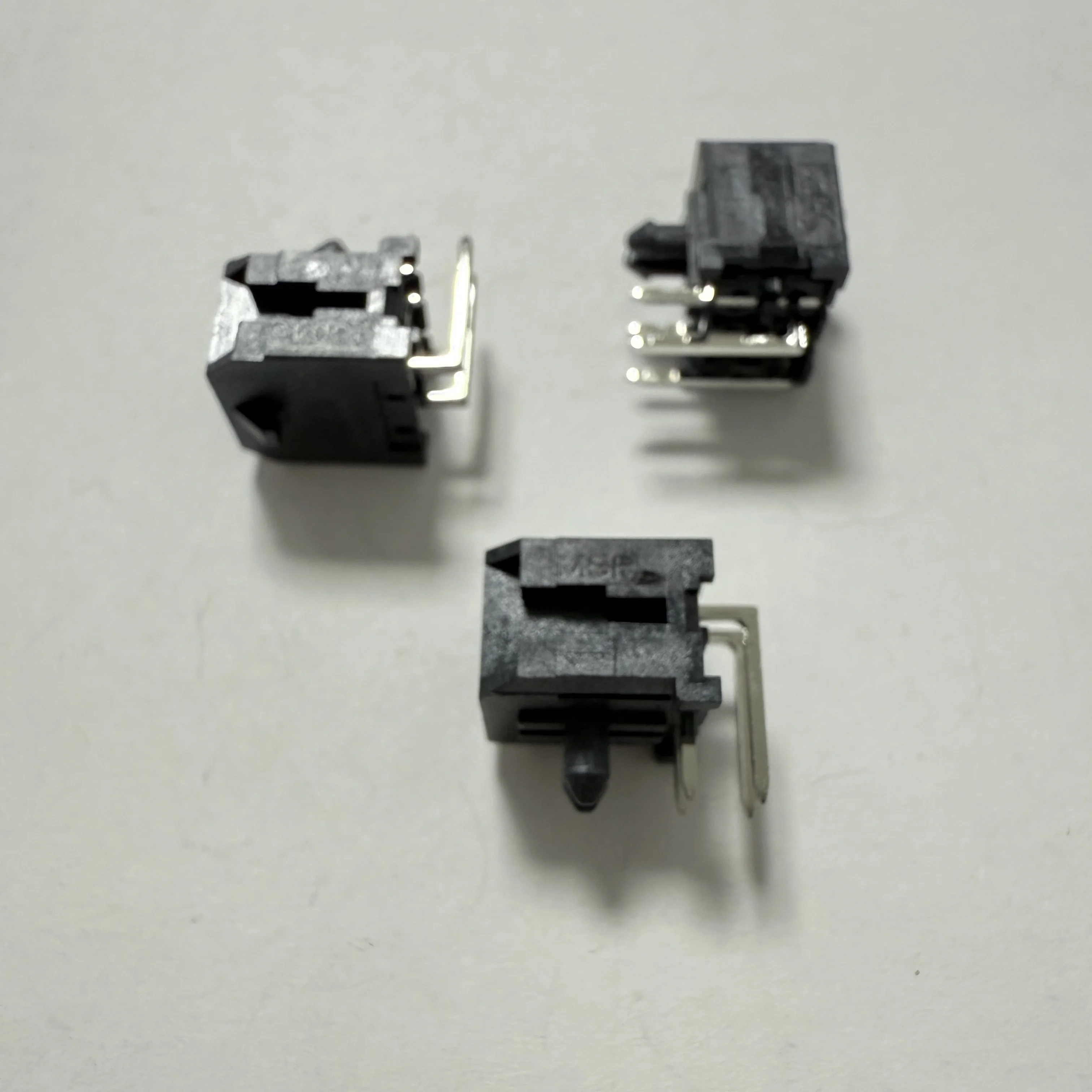 10PCS/LOT 430450400 (Line to board/line to line connector)