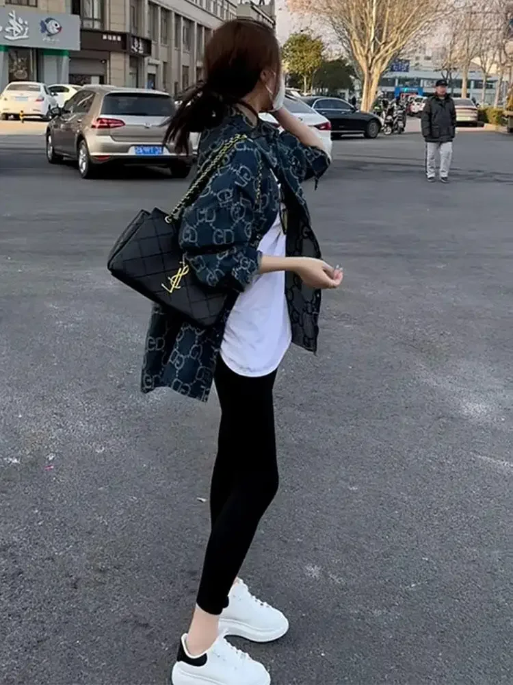 Spring Autumn Letter Print Denim Jacket Jean Jacket for Women Vintage Long Sleeve Jeans Coat Loose Tops High-end Shirts New Chic