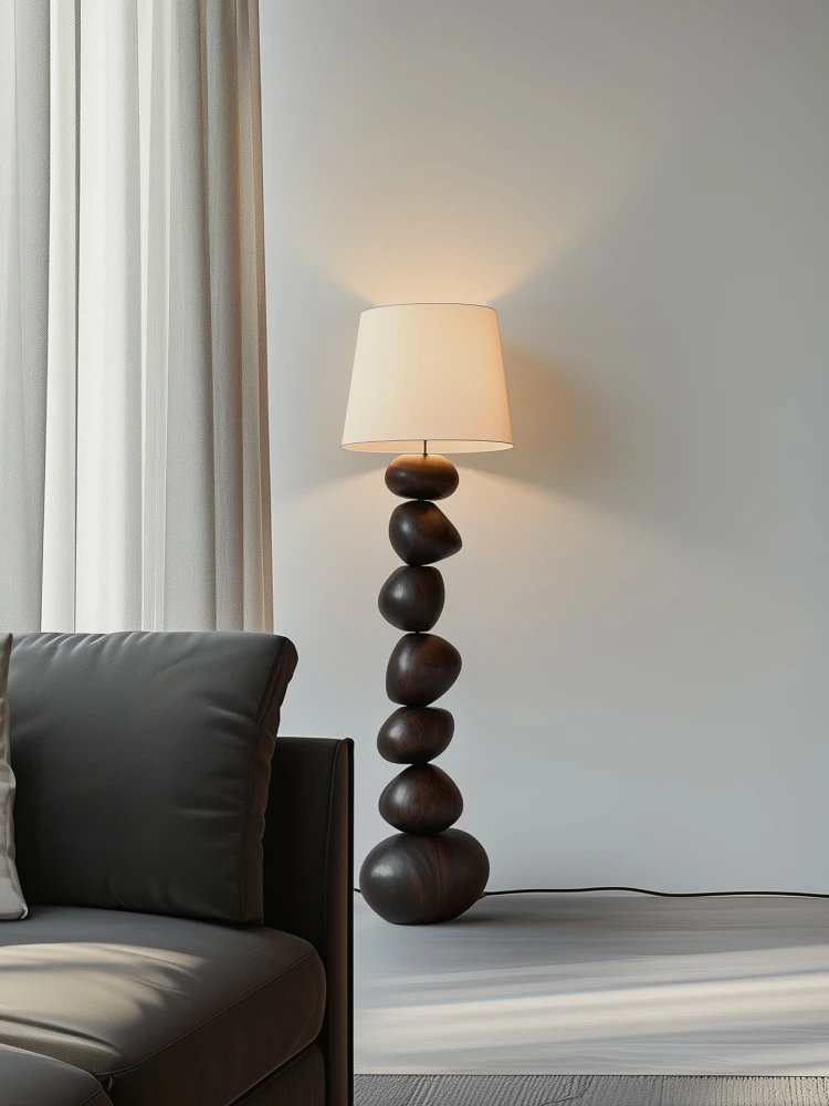 

Simple modern designer creative solid wood floor-to-ceiling bed and breakfast living room sofa next to the vertical atmosphere