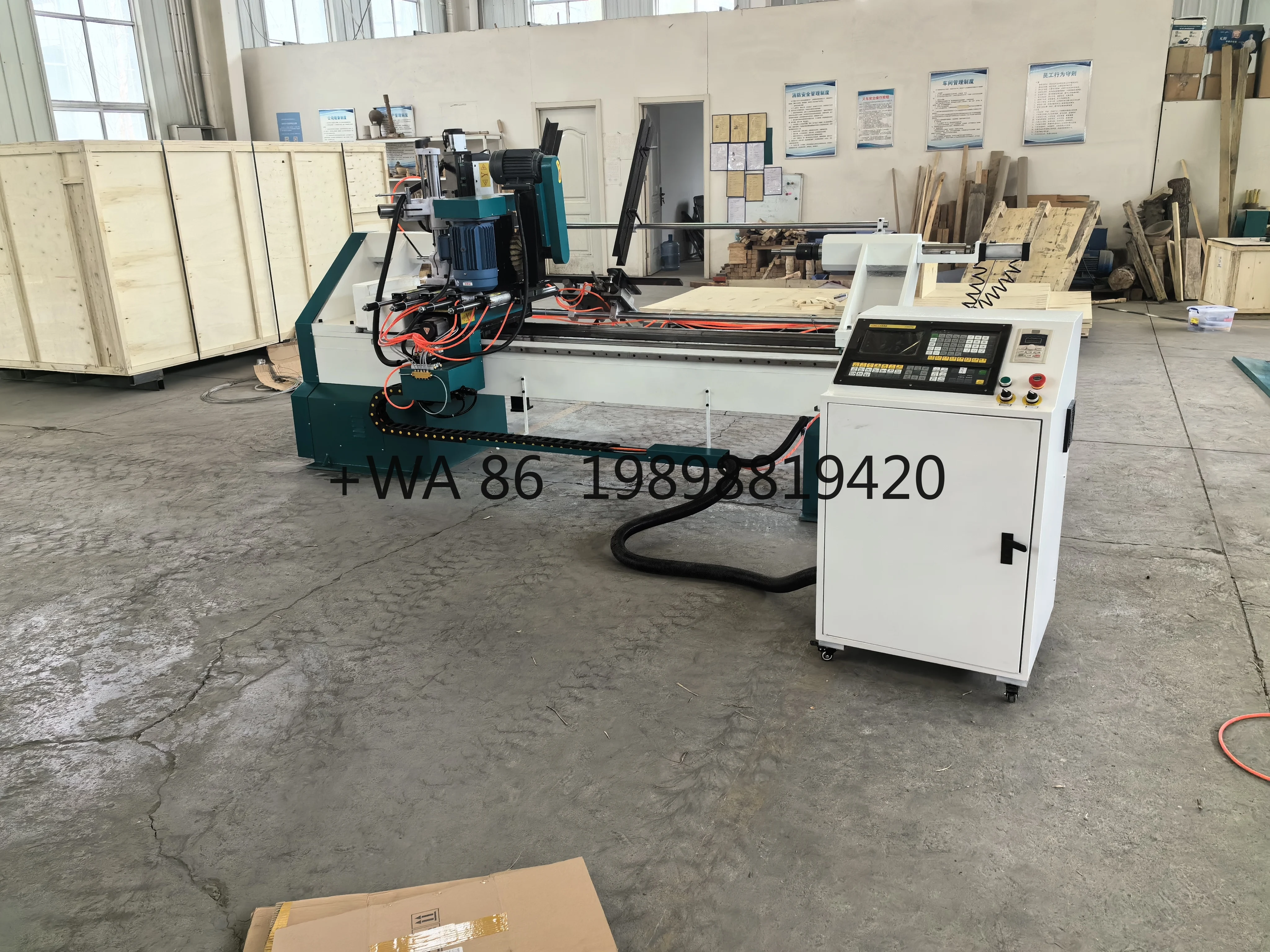 木工家具旋盤機械業務用CNC木旋盤椅子脚用CNC旋盤カッターCNC単軸彫刻付き