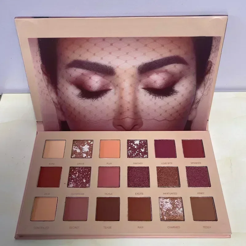 Sombra de ojos mate Natural clásica, paleta impermeable, sombra de ojos brillante, 12 colores