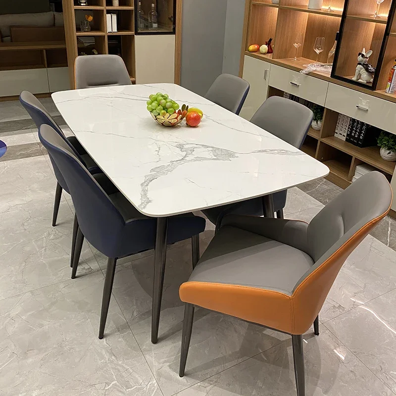 Designer Zi Jingfen…