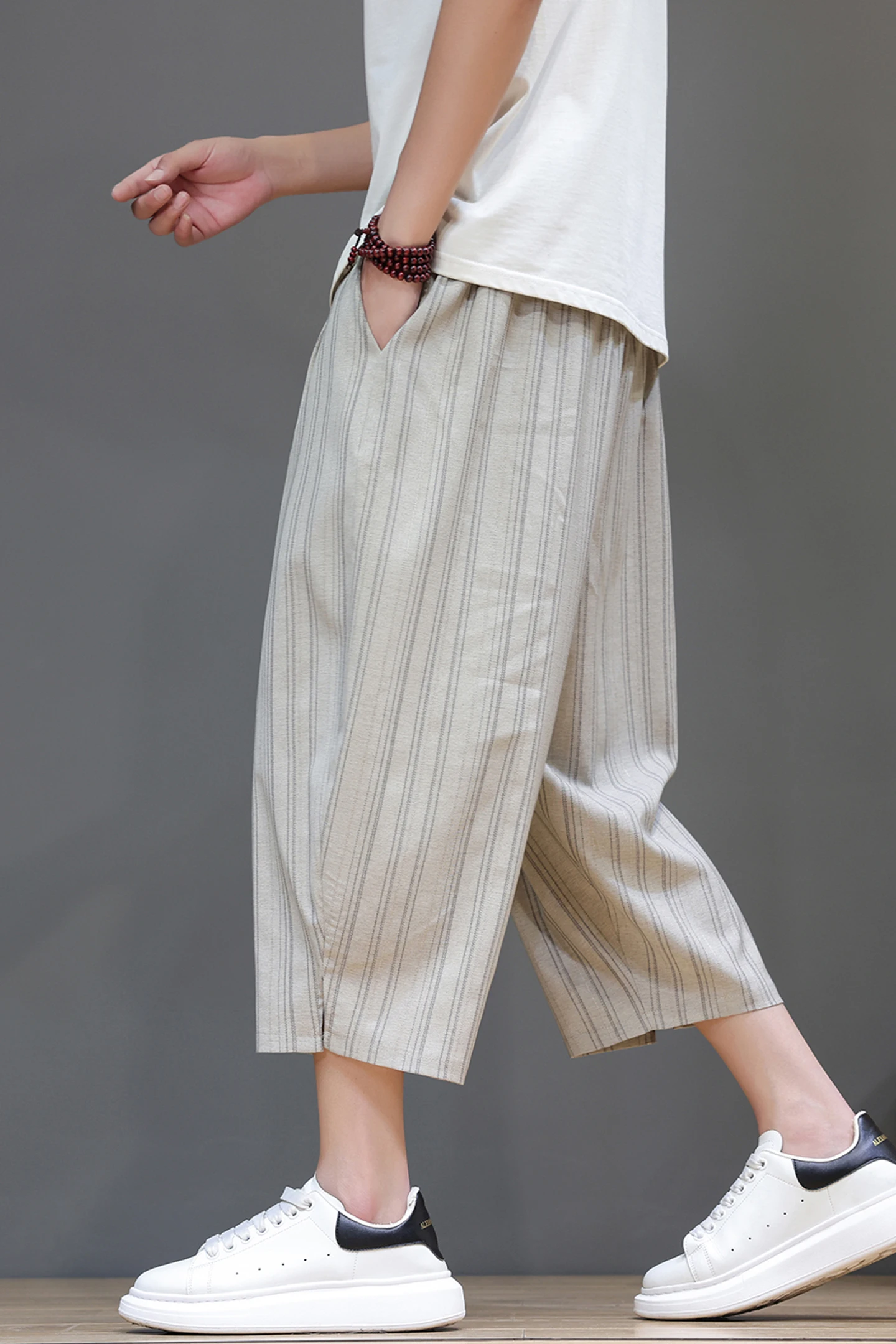 

Men Striped Pants Men Jogger Bottoms Vintage Lantern Pants Men Y2K High Streetwear Trousers Lightweight Calf Length Pants