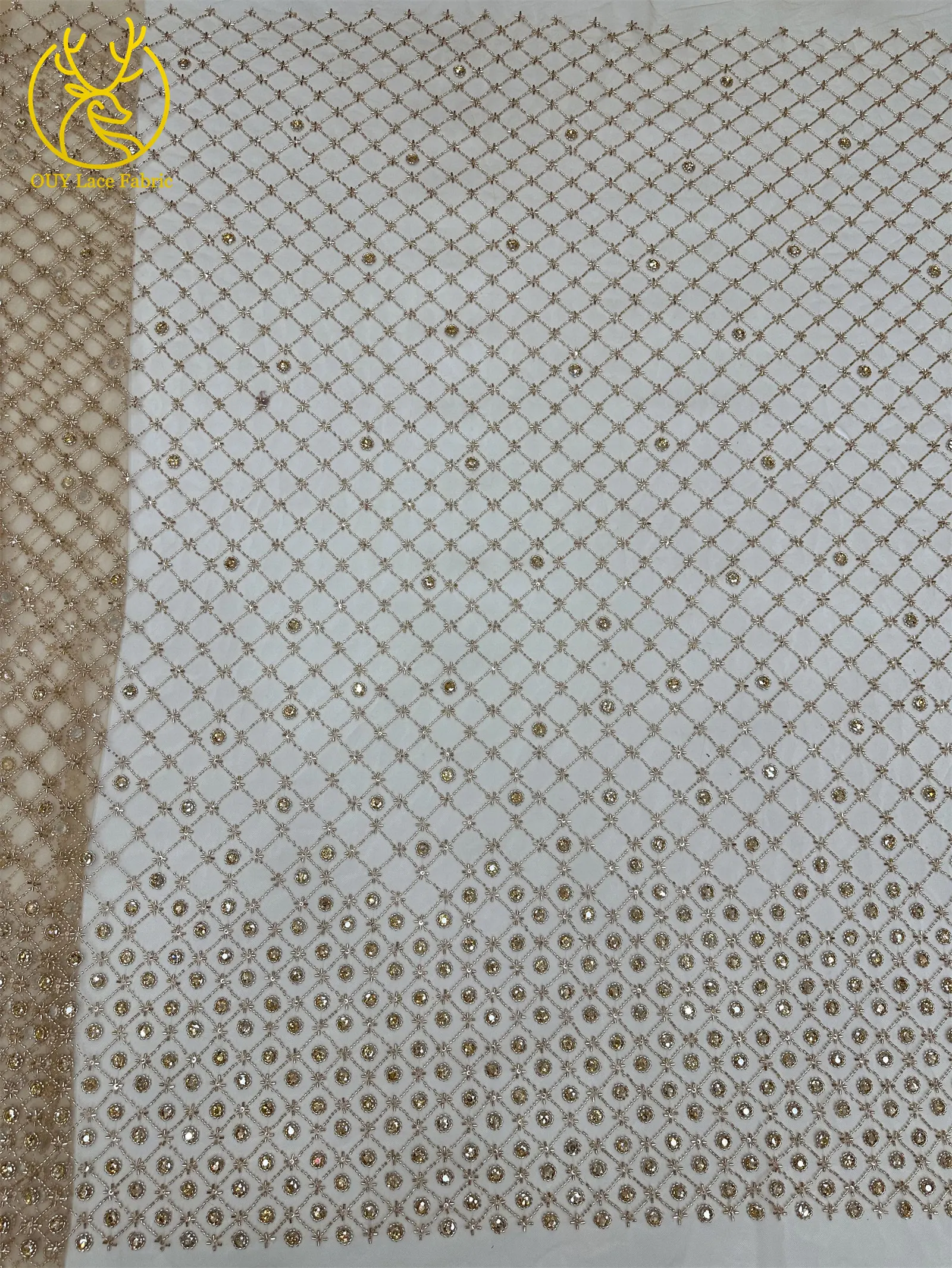 Smaragdgrüner Afrikanischer Tüll mit Perlen, Hochwertige Französische Pailletten-Spitze, Nigerianischer Mesh-Tüll für Hochzeitskleider – Detail 19