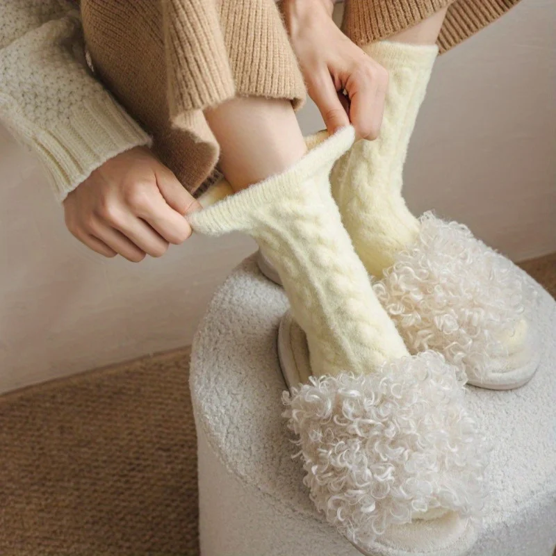 New Soft and Fluffy Fluffy Socks Autumn Winter Thicken and Thickened Macaron Color Mid Calf Sock for Cold Protection Solid Color