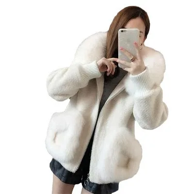 2024 New Imitation Fox Fur Grass Coat Women\'s Winter Hooded Short Coat