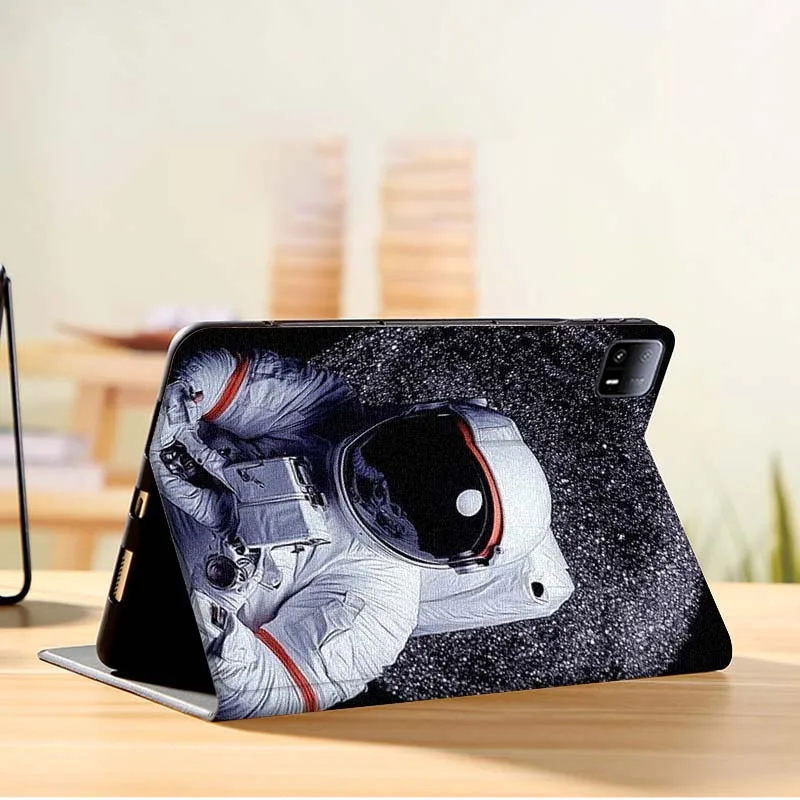 رائد الفضاء كول آرت لشاومي ريدمي باد 2 7 8 6 6S 5 4 SE Pro 8.8 11 8.7 11.2 12.4 Ultra Plus Max حافظة تابلت