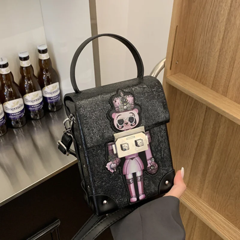 

Нишевая брендовая женская сумка через плечо, модная креативная сумка через плечо с принтом панды и робота, вертикальная универсальная квадратная сумка, женская сумка