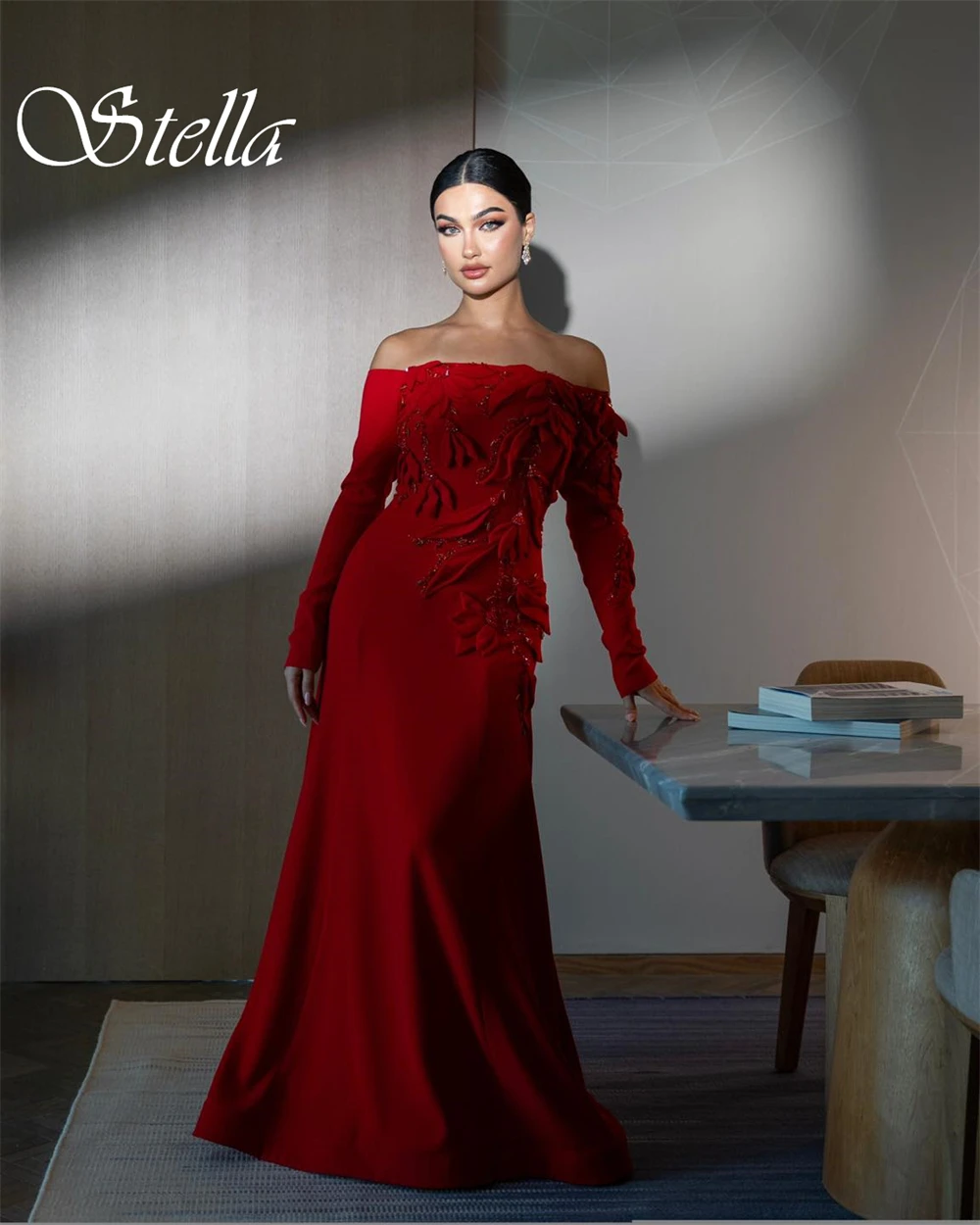 Sukienka wieczorowa na ramiączkach z długim rękawem, wysokiej jakości, z dżerseju, na studniówkę, z delikatnymi kryształkami, szyta na miarę, wykwintna.