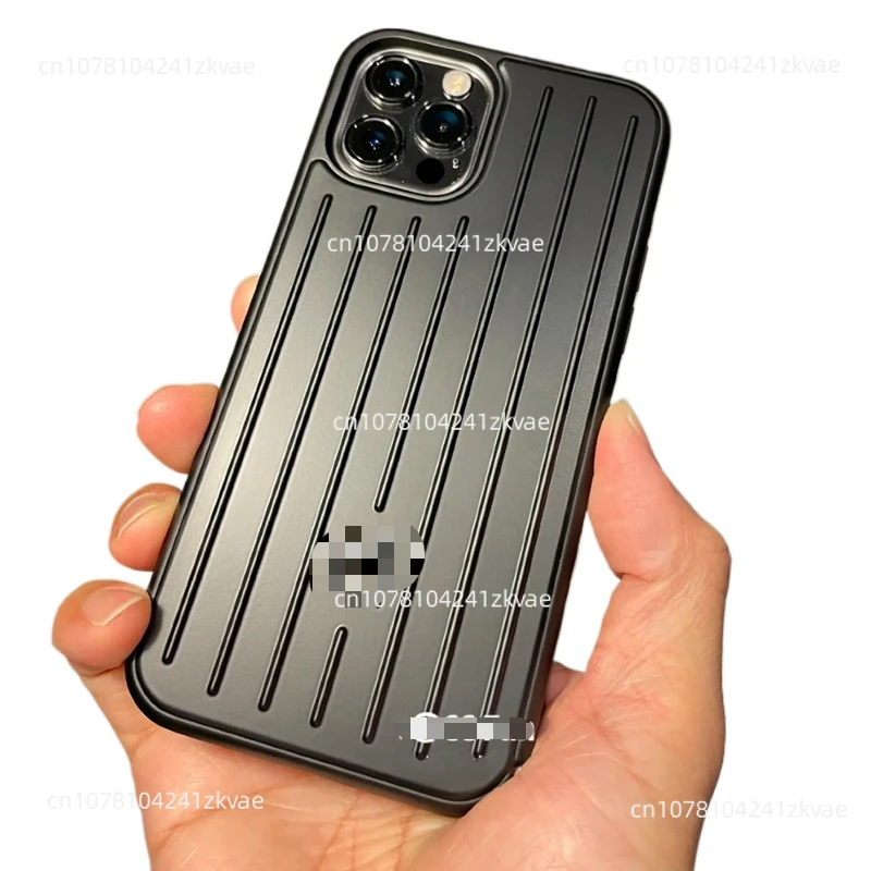 FOR  phone case 12-15 aluminum magnesium alloy/polycarbonate material German travel  brand appearance