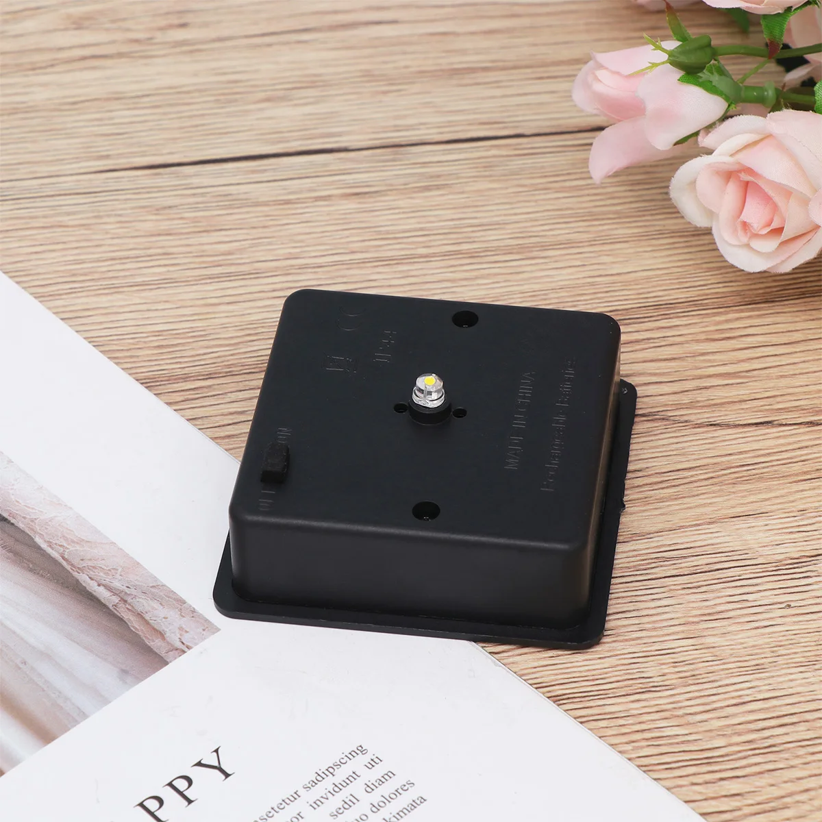 

Square Panel LED Plastic Light Lamp Accessories Black Color Energy Saving Vibration Luminous Durable Temperature