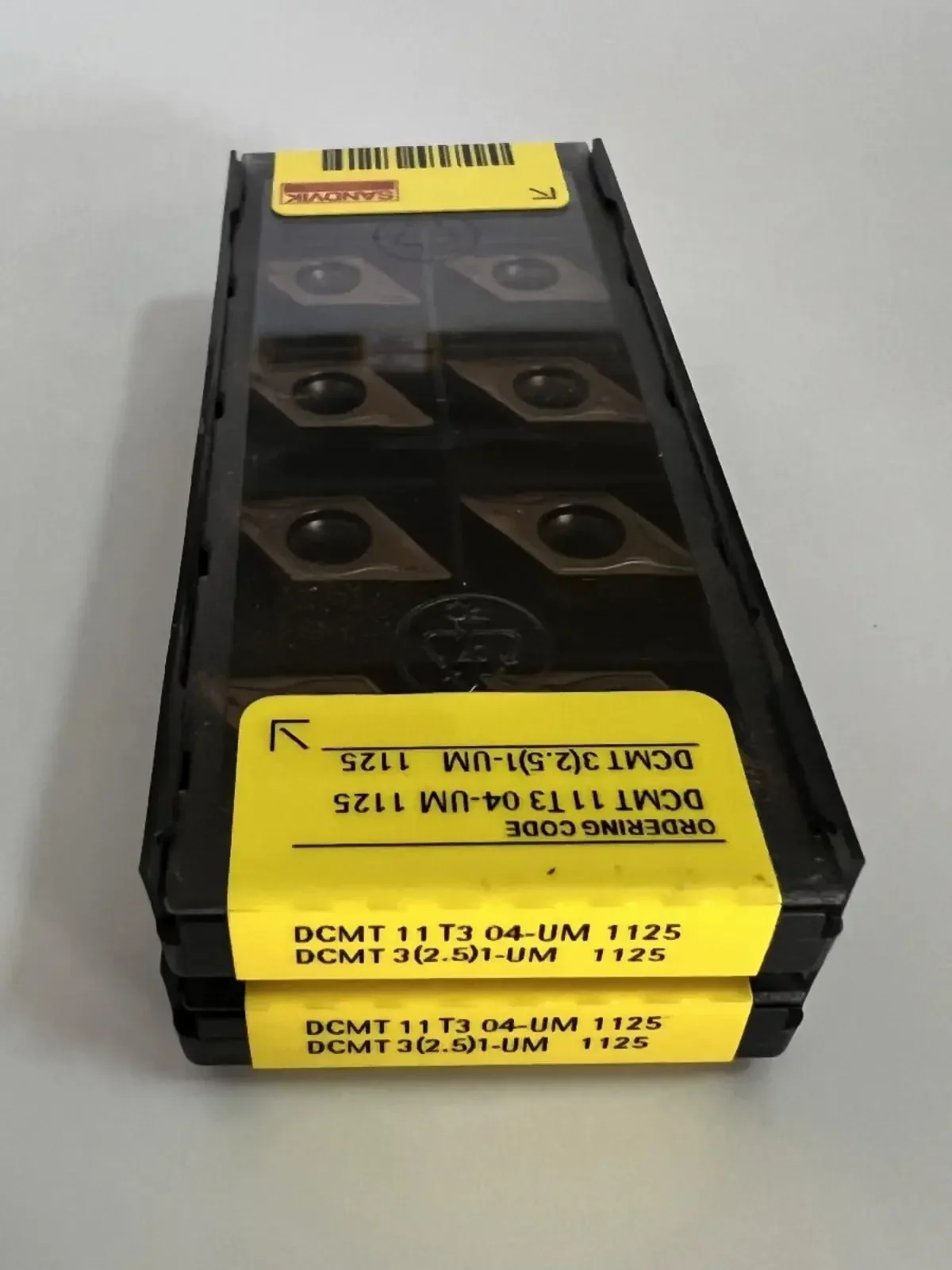 

DCMT11T302-UM 1125 /Alloy blade 10 PCS