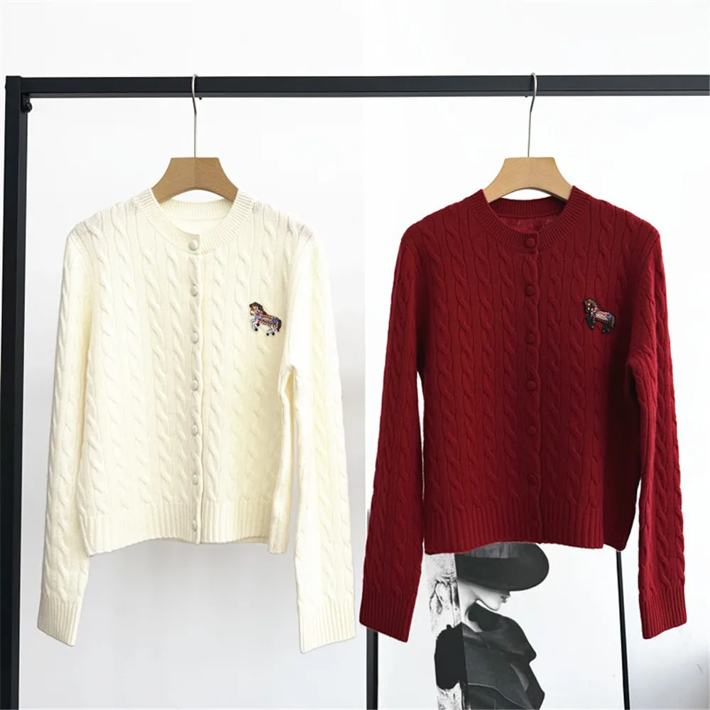 

25, осенне-зимний новый женский кардиган с круглым вырезом и длинными рукавами, пуговицами, вышитое свободное кашемировое вязаное пальто