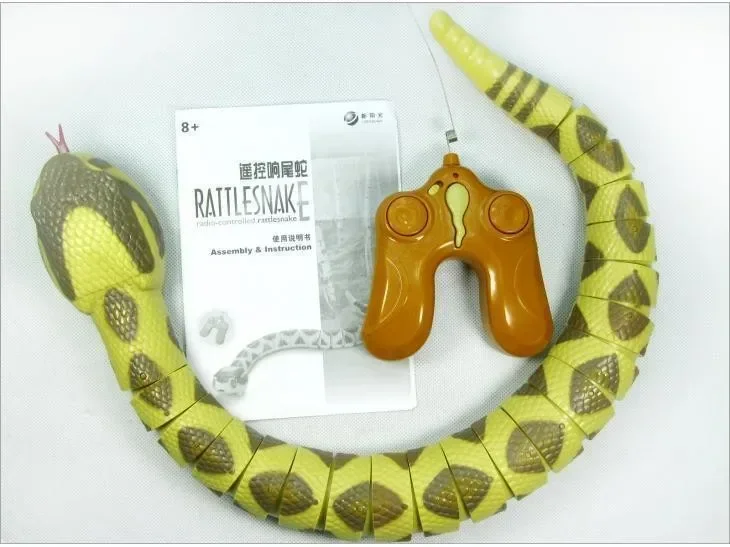 [Funny] simulation electric pets Remote Control music sound & light rattlesnake toy RC Snake model Tricky Prank Scary Toy gift