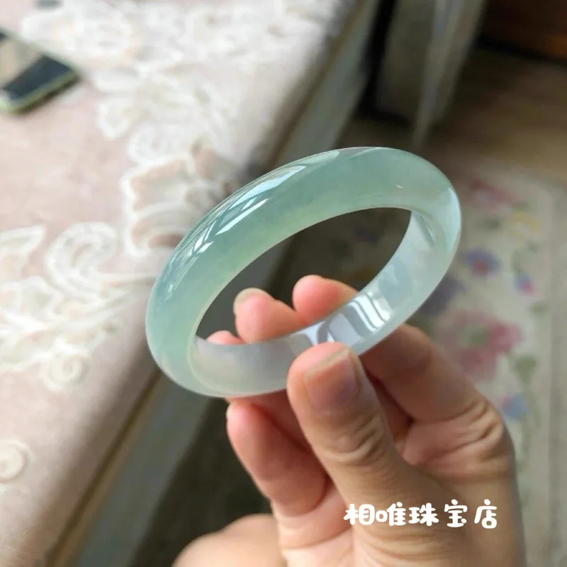 pulsera-de-jadeita-verde-aceite-jade-helado