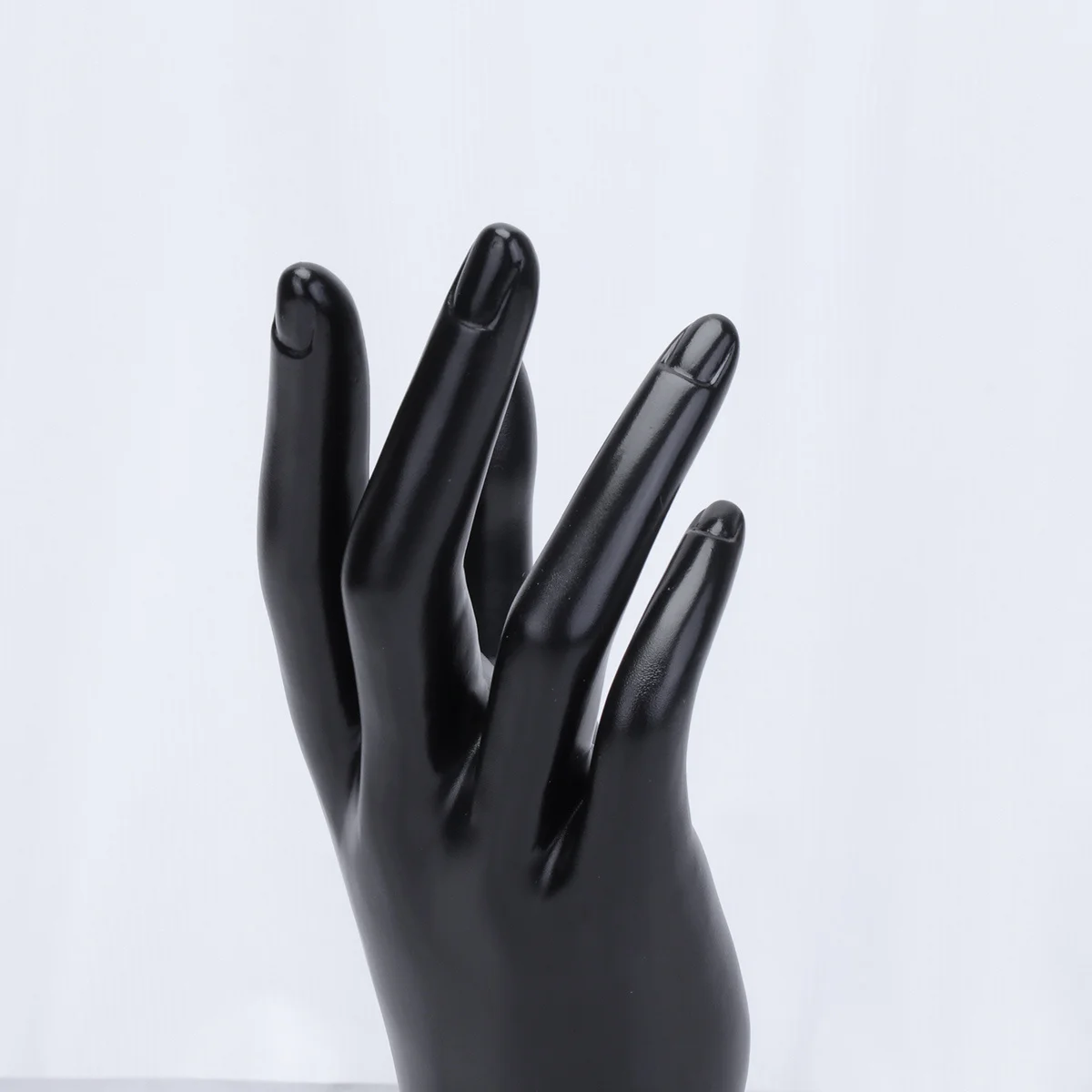 

Hand Shape Ring Holder Jewelry Display Rack Bracelet Organizer Stand Durable Creative Showcase For Home Shop Storage Jewelry