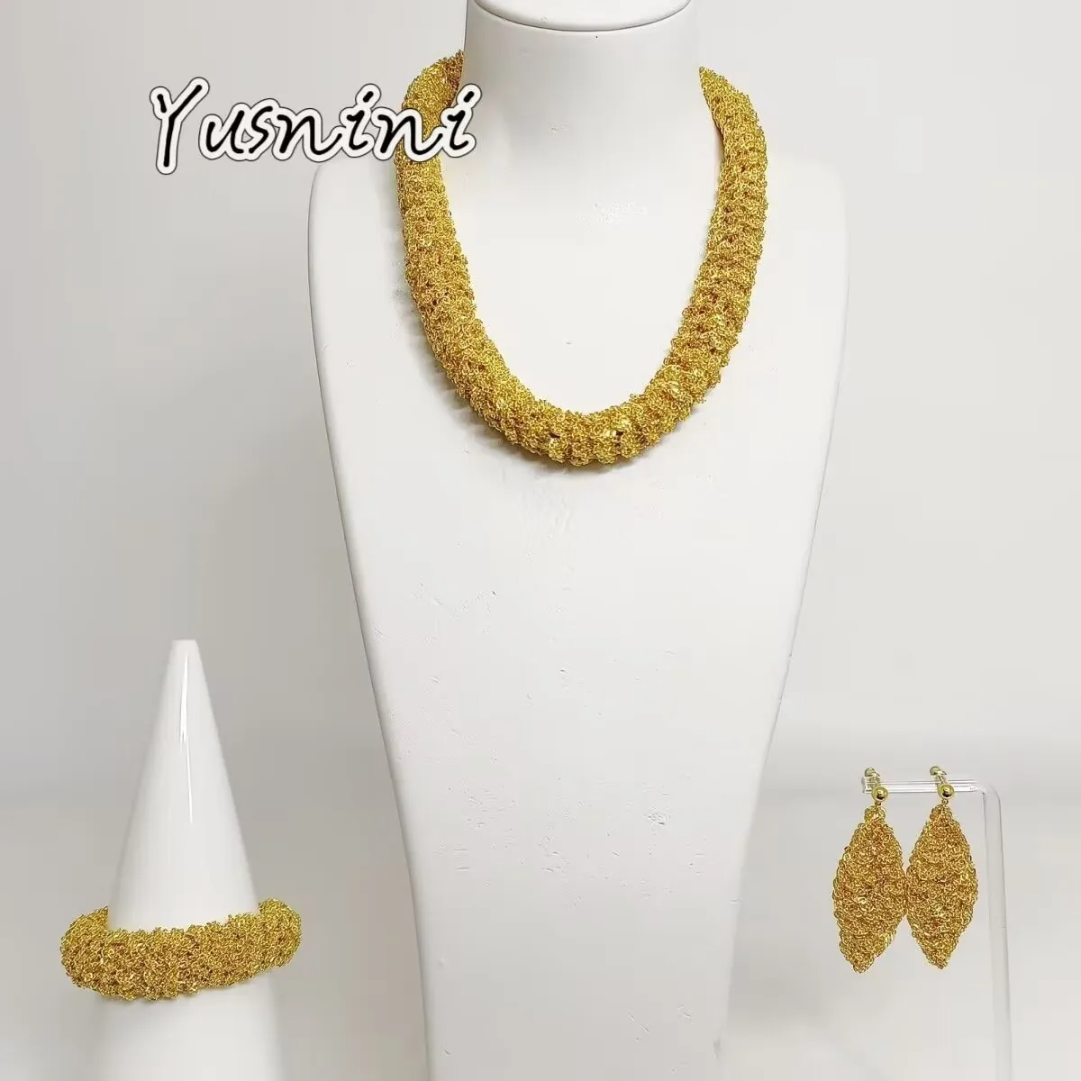 

Новый Дубай 24 К позолоченное частное индивидуальное ожерелье, серьги, кольца для женщин, комплект ювелирных изделий для свадебной вечеринки DD10276