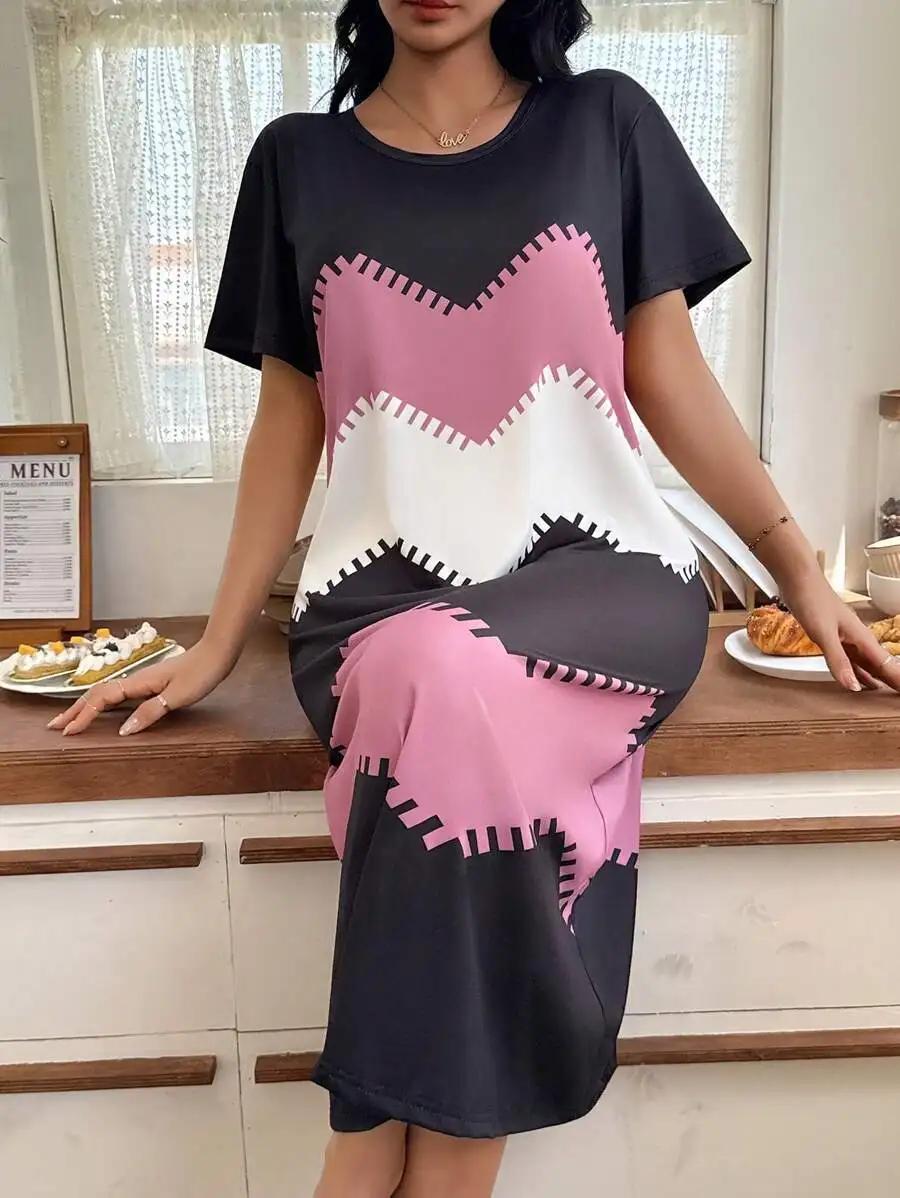 

Женская повседневная ночная рубашка с коротким рукавом и принтом в виде розовых, белых и черных волн, свободного кроя