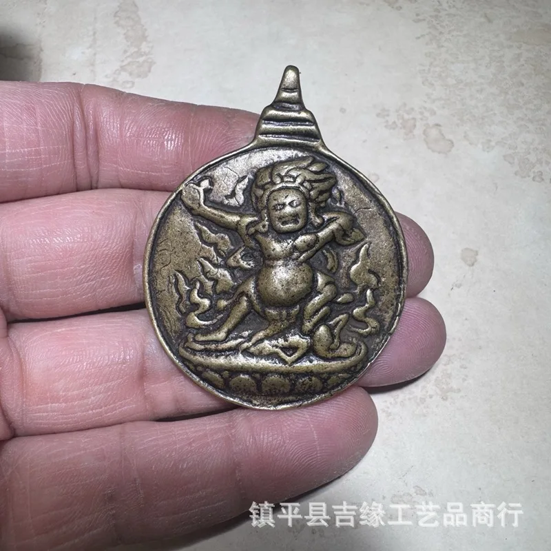 Tibetan-style ethnic four-armed Guanyin Mahakala nine-palace eight-trigram amulet pendant bag charm