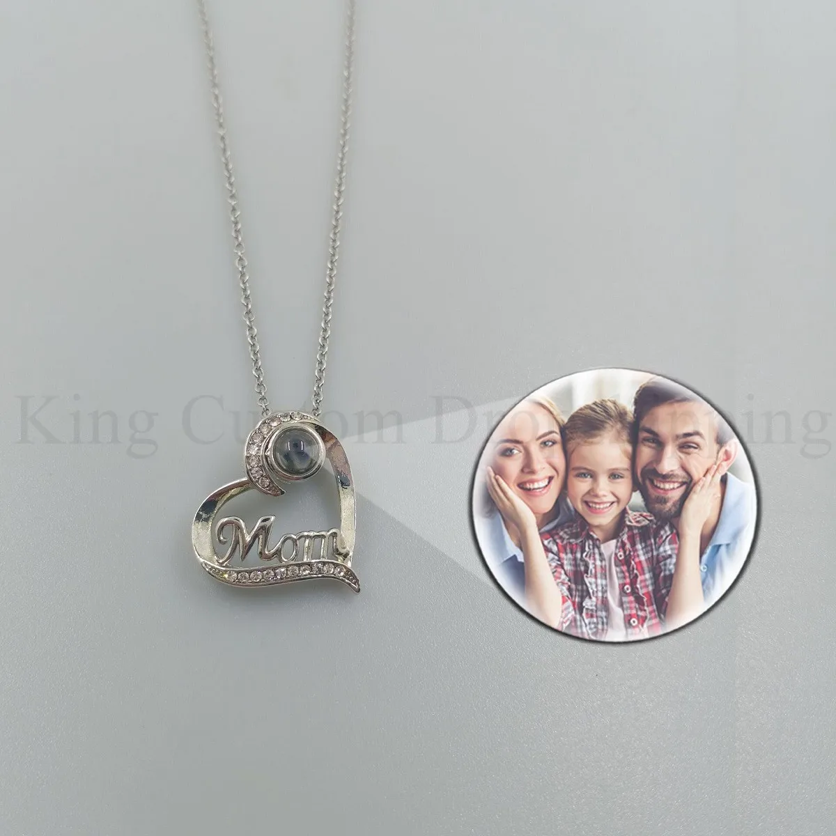 

2025 Fashion Heart-Shaped Projection Mother's Day Pendant Necklace Mother's Day Birthday Gift Wife Gift Necklace