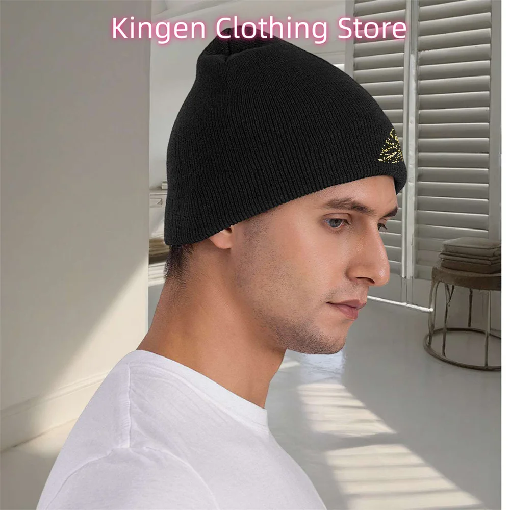 หมวกบีนนี่ถักลายต้นคริสต์มาสสีดำทอง 1 ชิ้น - หมวกกันลมสำหรับฤดูหนาวที่ให้ความอบอุ่นพร้อมตราสัญลักษณ์ต้นไม้สีทอง, สำหรับทุกเพศ