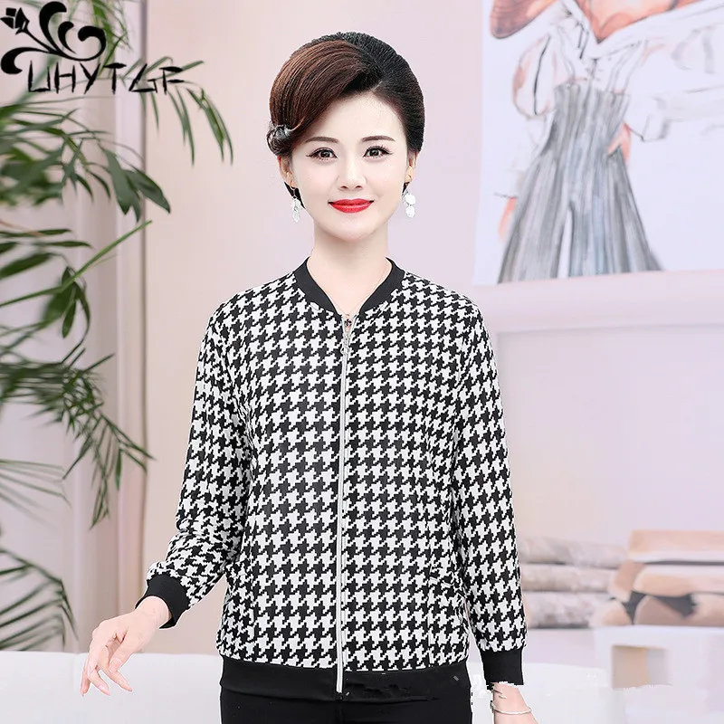 

UHYTGF 5XL Short Jacket Woman Zipper Cardigan Spring Summer Coat Female Print Casual Middle-Aged Elderly Mom Thin Outerwear 2168