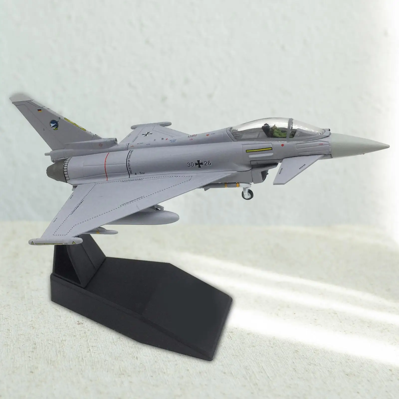 Avión fundido a presión para niños y adultos, colección de modelos, juguete de simulación, avión Retro, 1/100