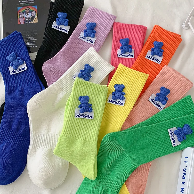 2 Paar Frühjahr und Sommer Mid-Tube Socken für Frauen alle Baumwolle schwarz weiß blau Bär Stil atmungsaktiv lässig