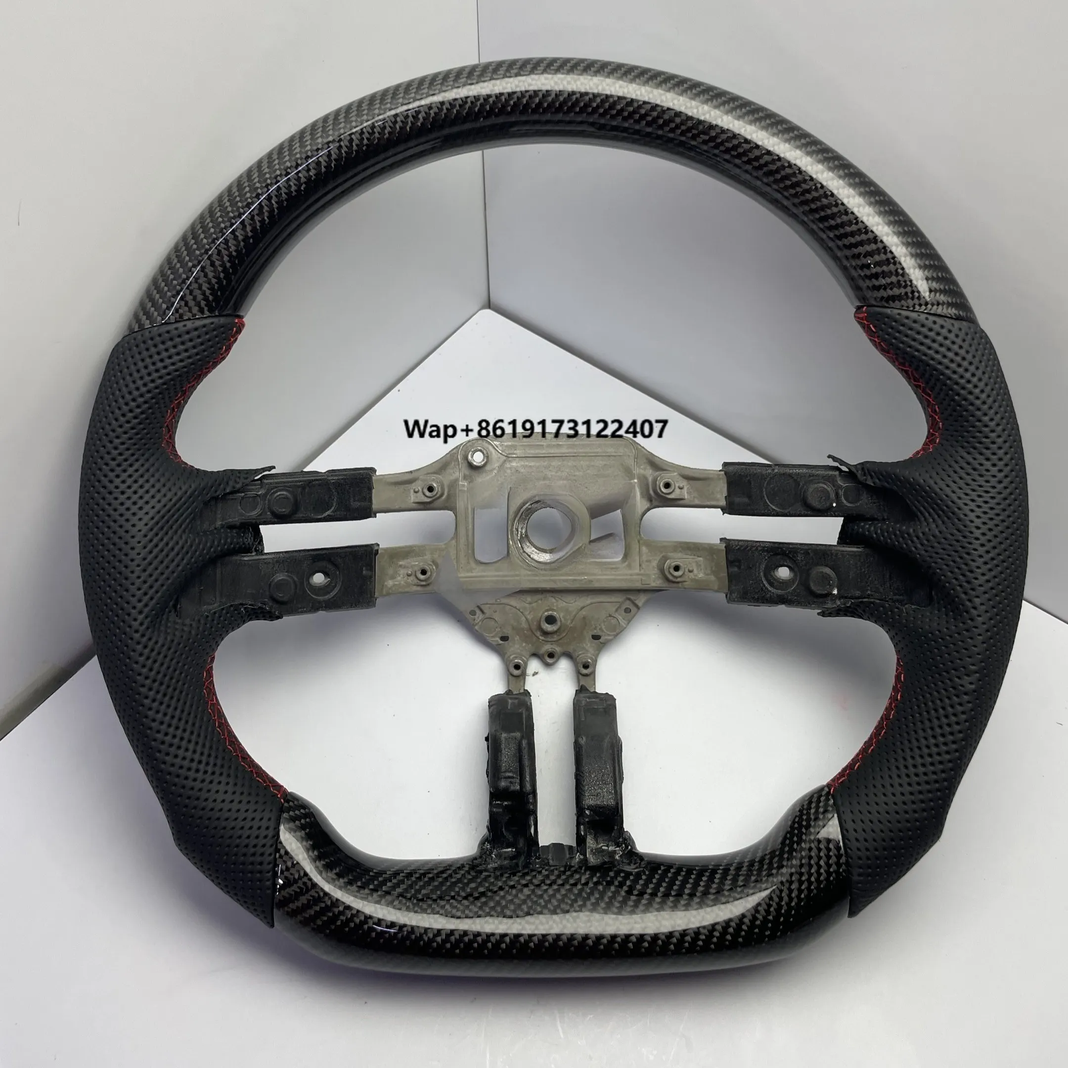 

Steering Wheel with Leather Dragonfly Design Compatible for Class C E W213 W203 W205 Steering Wheel
