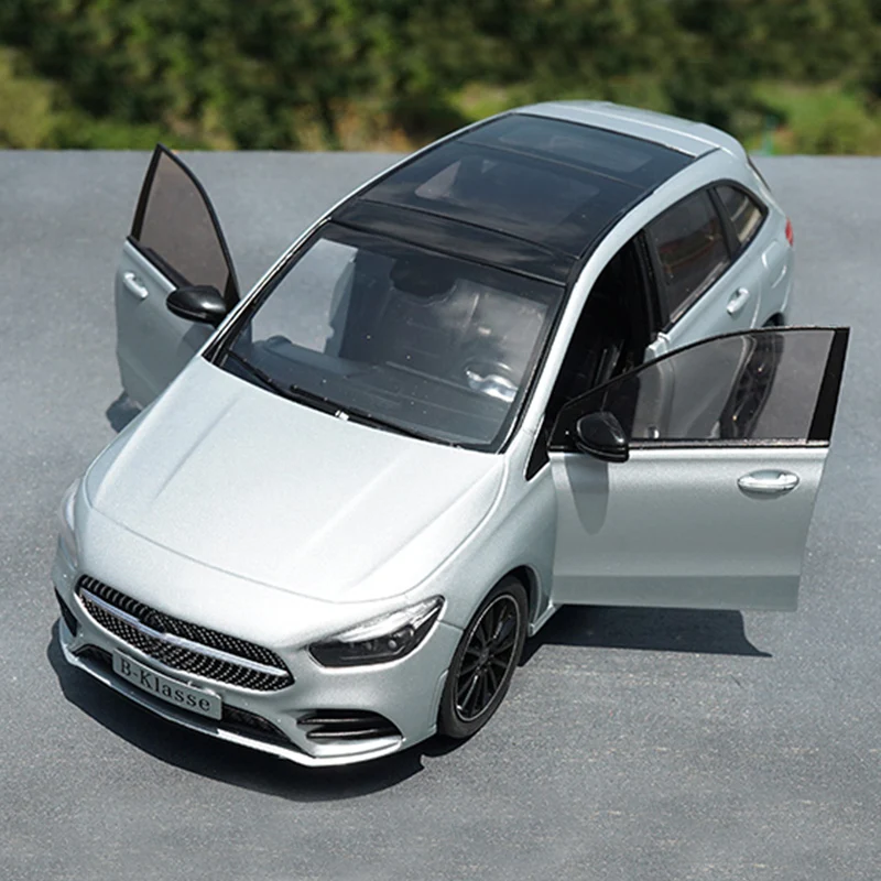 

High Simulation 1/18 Scale B-Klasse Alloy Diecast Car Model Vehicle For Boys Gift Original Box Collection