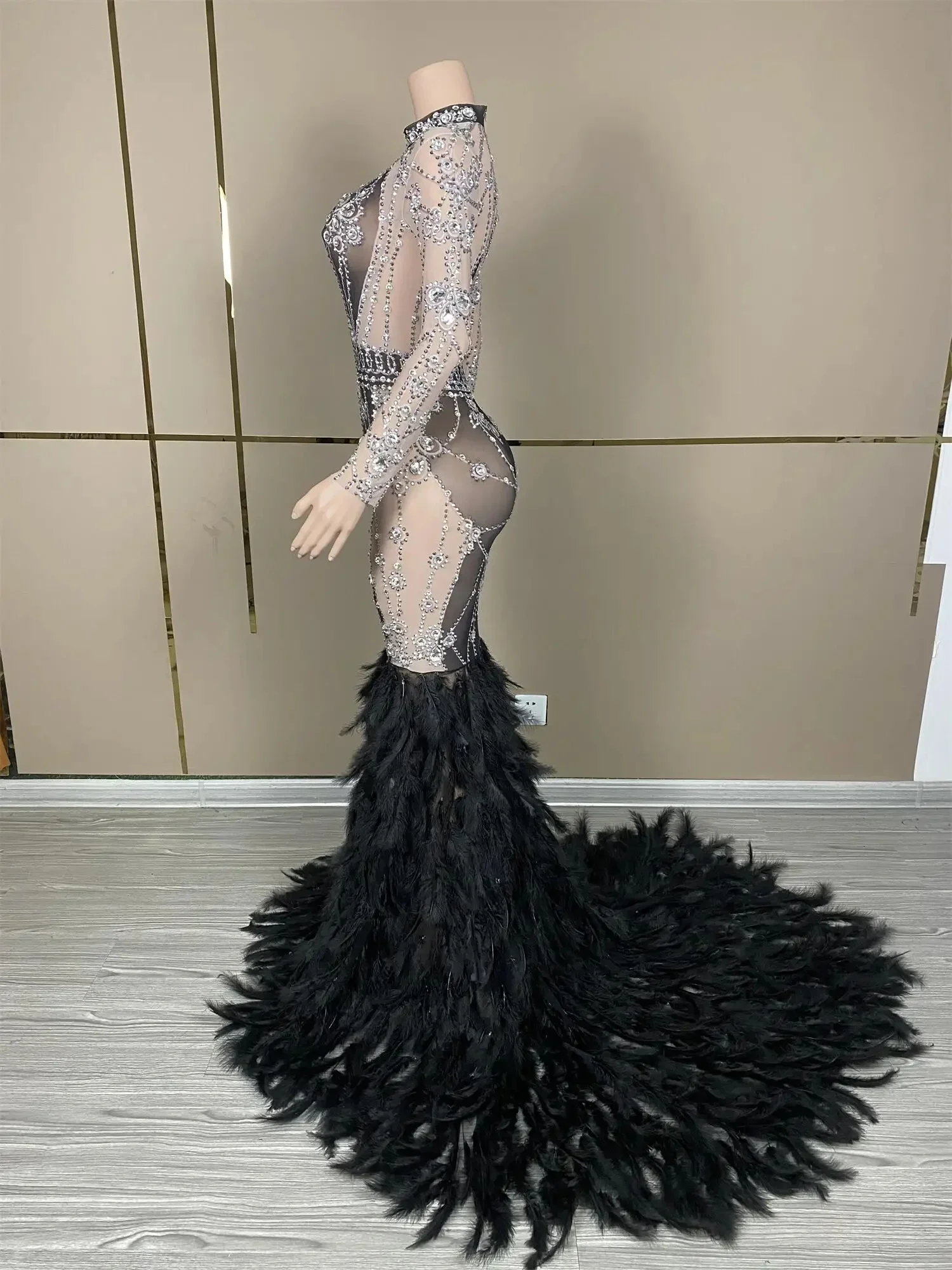 Women Long Feather Dress Luxury Rhinestone Birthday Party Dress Celebrate Outfit Drag Queen Stage Wear Singer Nightclub Bar Wear