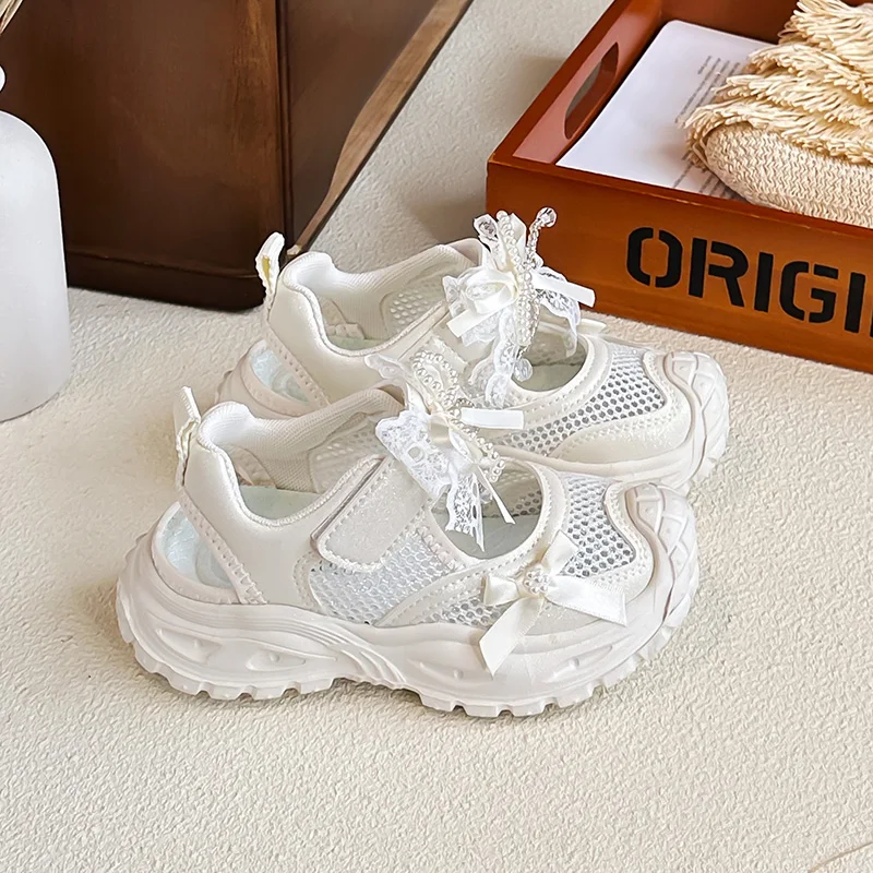 

Flexible Walking Kids Sport Shoes Ventilated Upper Non Slip Bottom Outdoor Jogging Casual Footwear