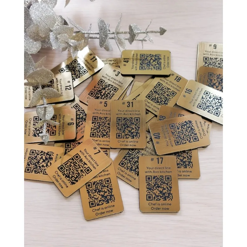 

Изготовленные на заказ бирки для таблиц QR-кодов с лазерной гравировкой — 70x50 мм