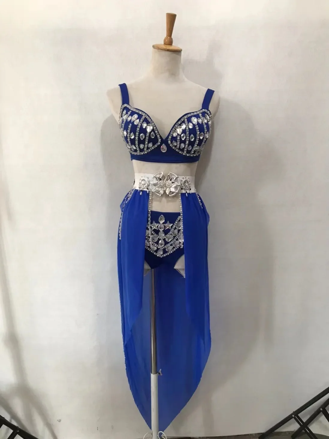 새로운 섹시 핸드메이드 DIY 재봉 상의 + 반바지 + 거즈 스커트 3피스 세트 나이트클럽 DJ 가수 무대 의상 여성 여름 의류 세트