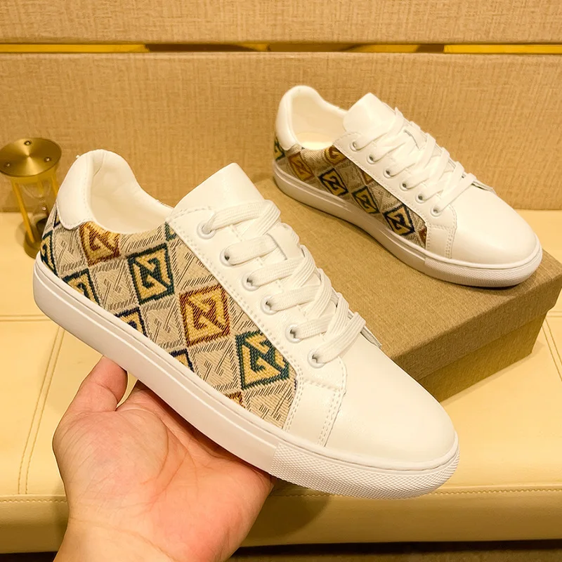 

Fashion Men Genuine Leather Canvas Patchwork Casual Shoes Trend Flat Skateboard Shoes Youth Cool Sneakers