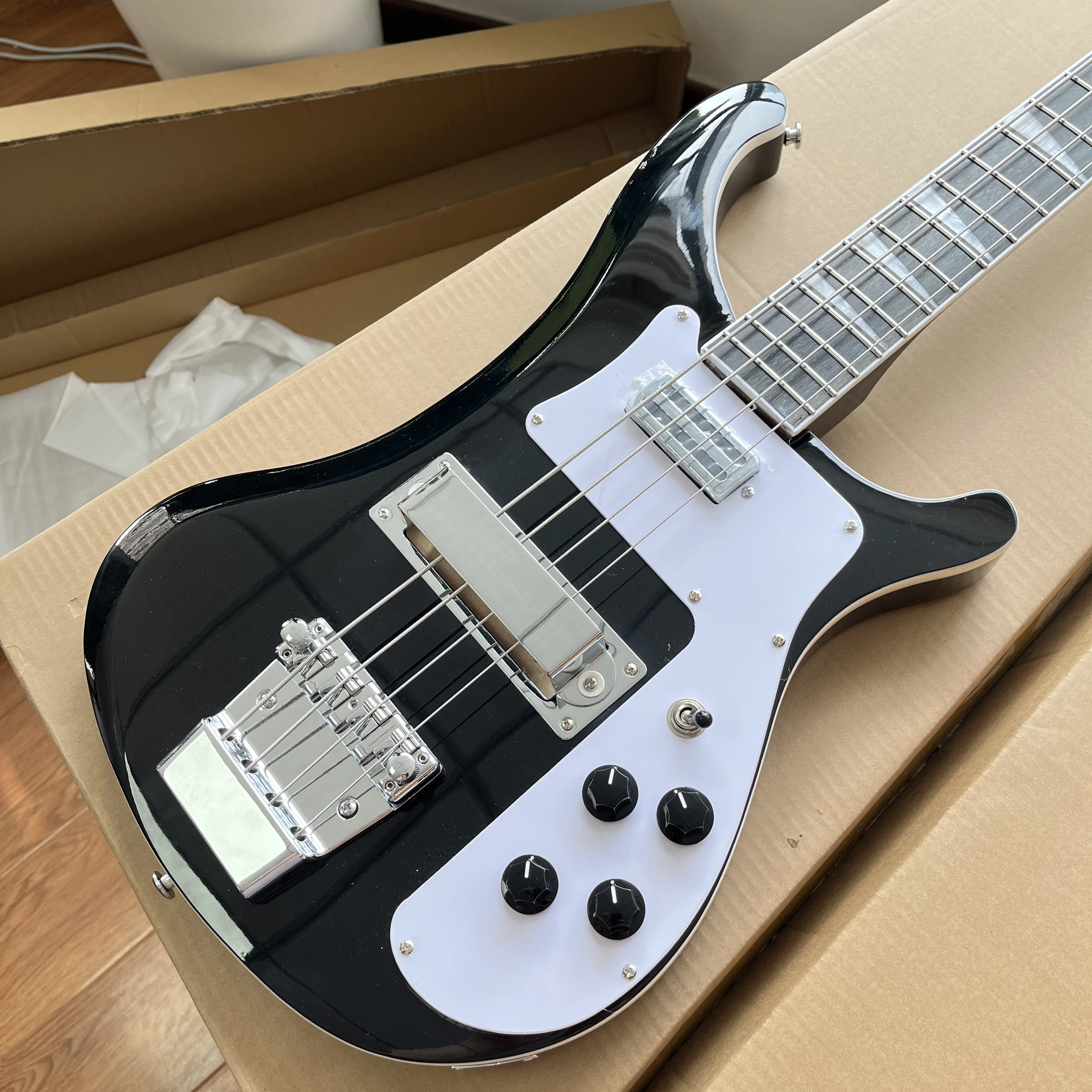 Ric 4003 Black Fade…