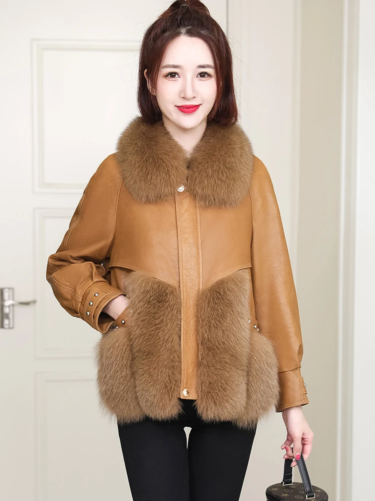 Winter New Genuine Leather Coat Women's Short Jacket Fox Fur Collar One Piece Haining Fur Down Coat Korean Version Coat 2023