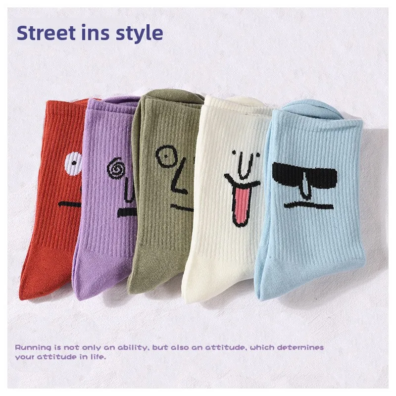 مضحك الكرتون الجوارب النساء الكورية نمط منتصف العجل الجوارب الخريف تصميم جديد غريب الأطوار طباعة للجنسين طاقم الجوارب لملابس الحرم الجامعي في سن المراهقة
