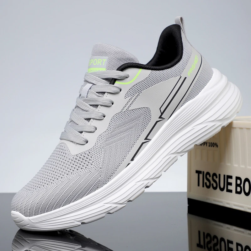 

Мужские осенние новые черные кожаные туфли — стильные кроссовки на дышащей толстой подошве, повседневные и спортивные, универсальные и легкие