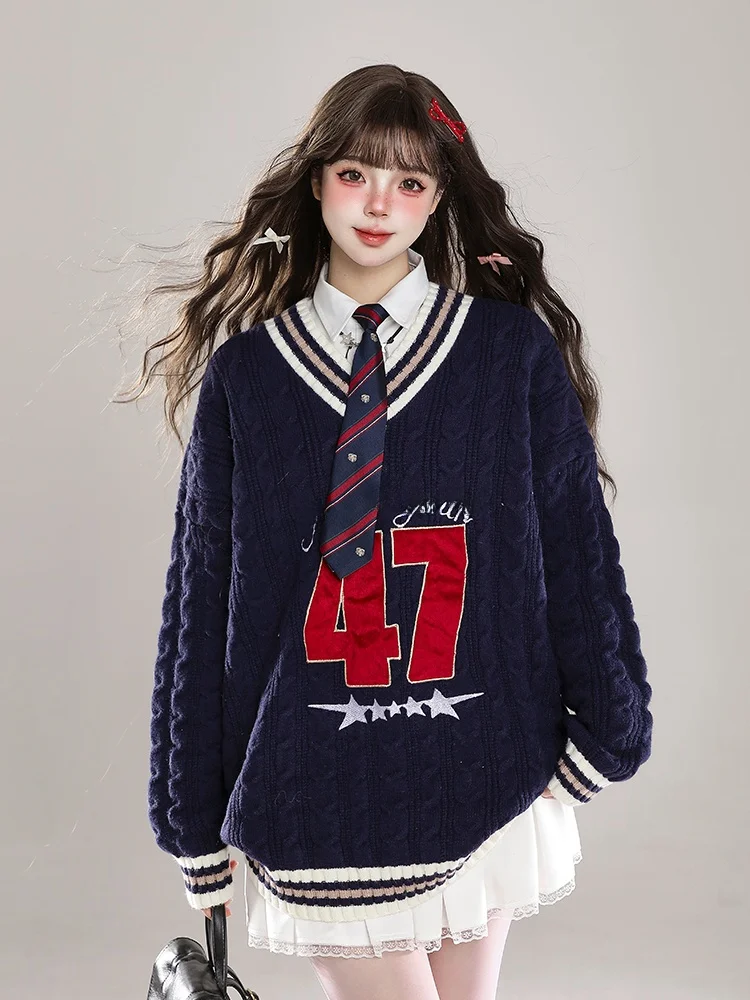 Retro Twist V-Neck Knit Sweater Women's Autumn Winter Korean Style Lazy Design Unique Small Batch Loose Fit Thermal Top