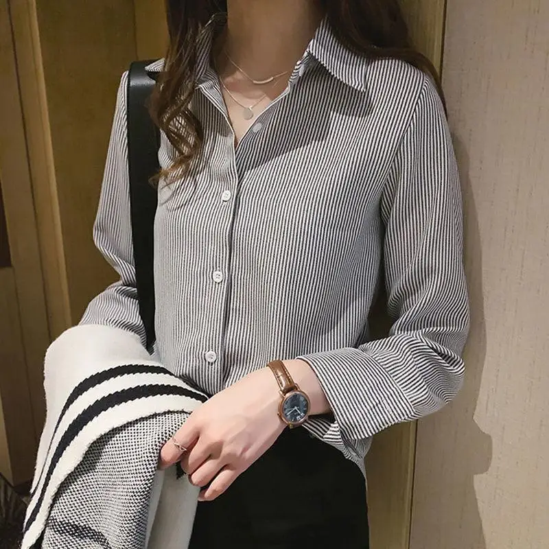 Office Lady Turn-down Collar Button Straight Loose Long Sleeved Fashion Shirts Spring Autumn Blouses Wild Women\'s Clothing 2022