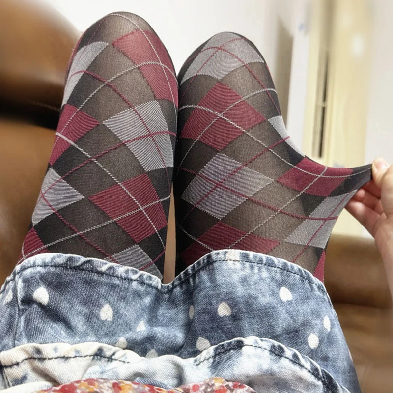 Autumn Retro Plaid Pattern Women's Pantyhose British Style Lolita Hottie Fashion Versatile Velvet Coloured Rhombus Tights