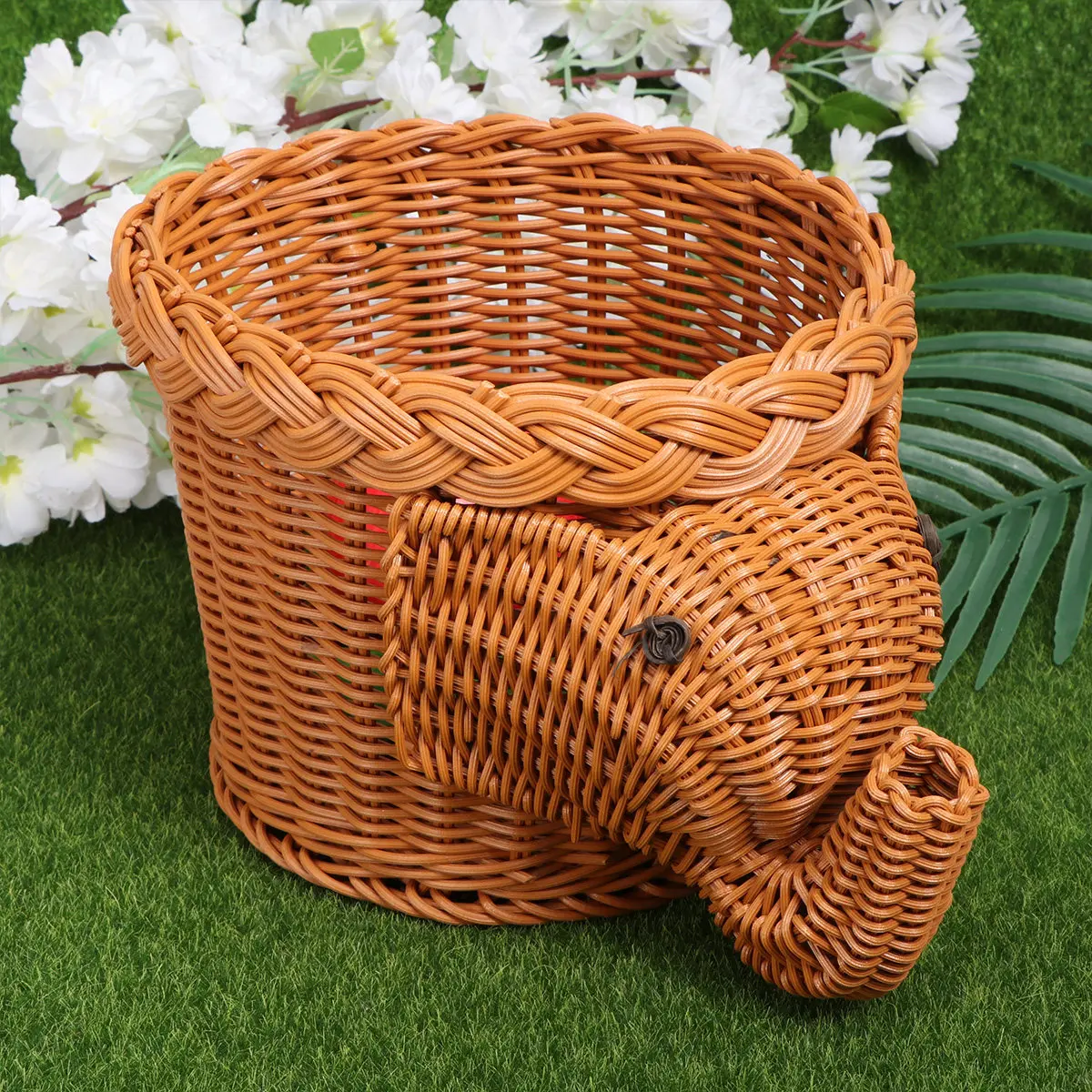 1Pcs Novel Elephant Form Woven Storage Basket Natural Fiber Snack Fruit Display Container Desktop Organizer Home Restaurant
