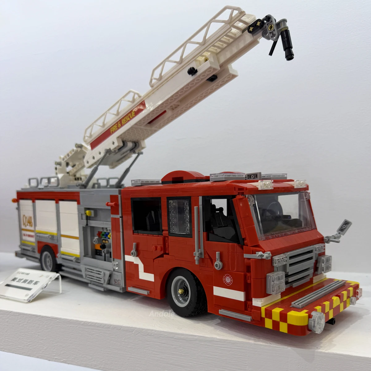 Fire Ladder Truck Building Blocks Technical Series Fire Engine Model Bricks City Emergency Rescue Vehicle Toys For Kid MOC