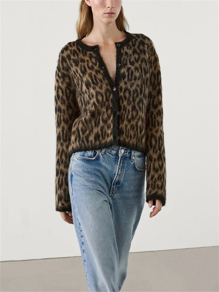 Tossy Female Leopard Cardigan Sweater Fashion Printed Contrast Loose Long Sleeve Commute Cropped Coat Women\'s Autumn Cardigan