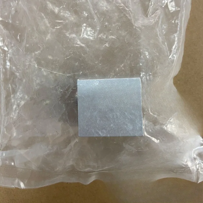 Parti per cilindri a corsa breve FESTO ADVC-25-15-IP 188179