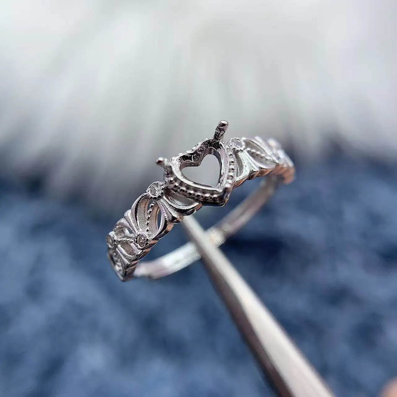 

MeiBaPJ Инкрустированные серебряные основы для колец в форме сердца 5*5 мм из стерлингового серебра S925, для самостоятельного изготовления, женский подарок, изысканный шарм, роскошные свадебные украшения оптом