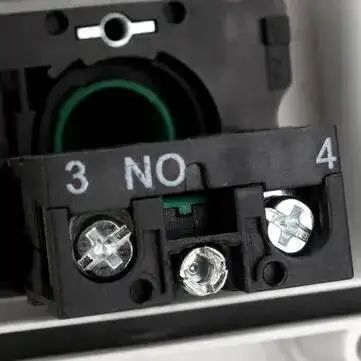 660V 10A One Green Button Momentary Reset ABS Waterproof Plastic Box Push Button Switch For Gate Opener