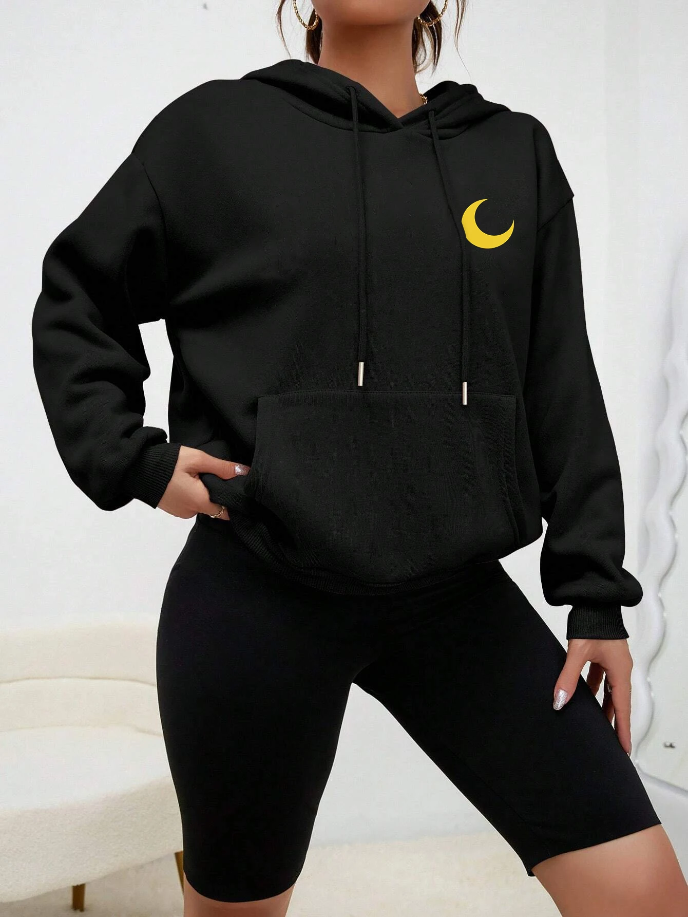 Creative Moon Print Hoodies Women Simple Autumn Sweatshirt Casual Multicolor Pullovers Fleece Hip Hop Clothing