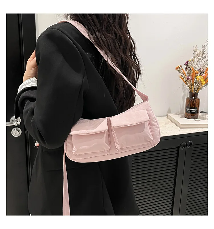 Women Casual Shoulder Bag Solid Color Simple Messenger Hobos Large Capacity Nylon Crossbody Zipper Closure for Party Vacation